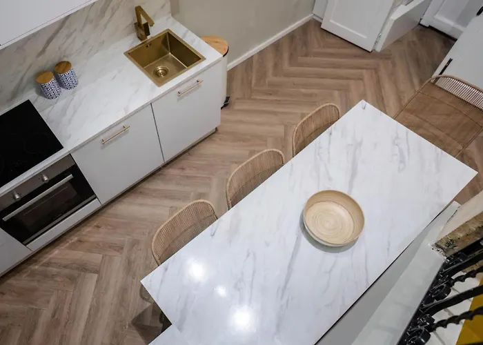 Ruwts Maisonette 아파트